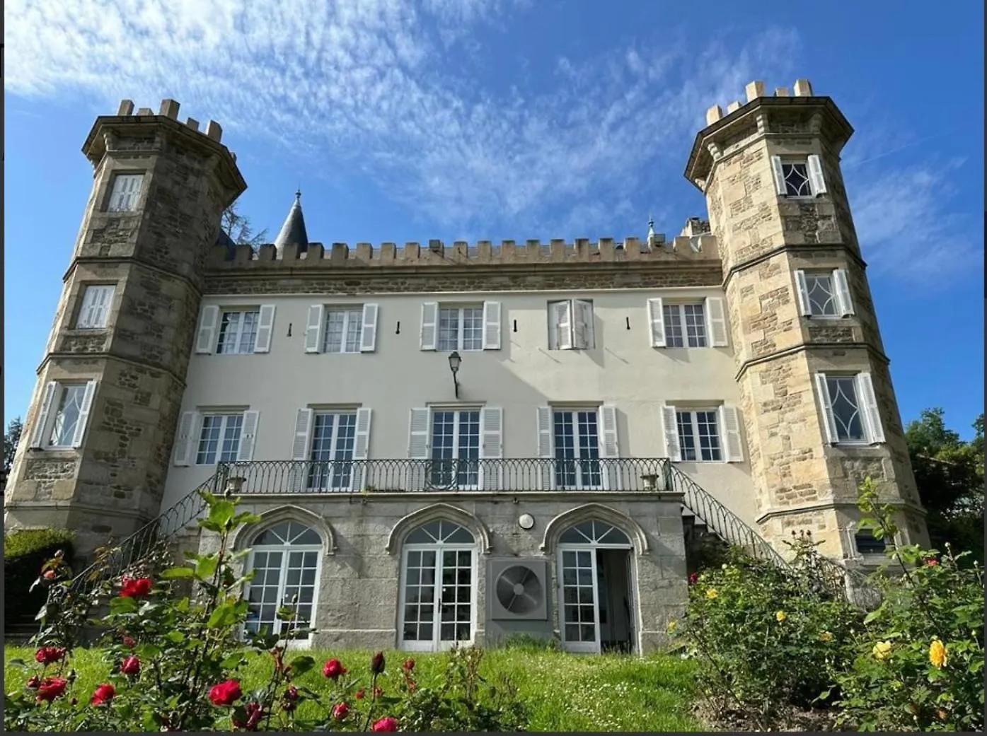 Bed & Breakfast Chateau Philip Saint-Genet-Lerpt